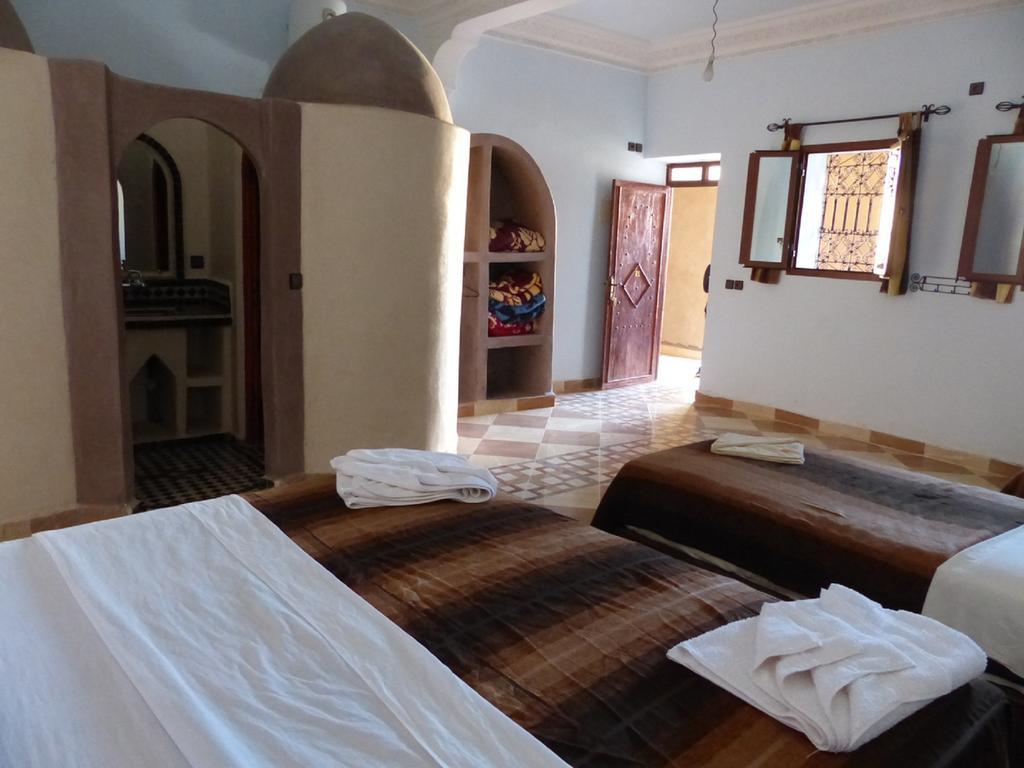 Auberge La Source Merzouga Esterno foto